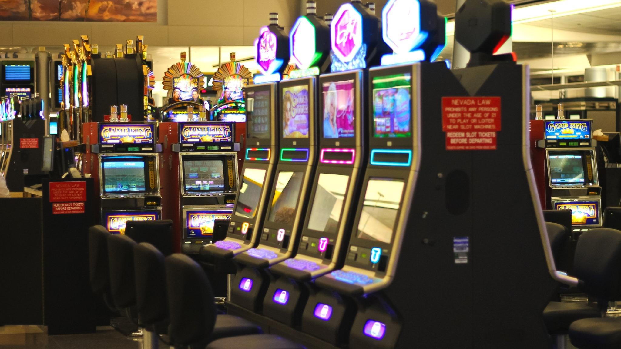 €325 Daily freeroll slot tournament at 7 Sultans Casino