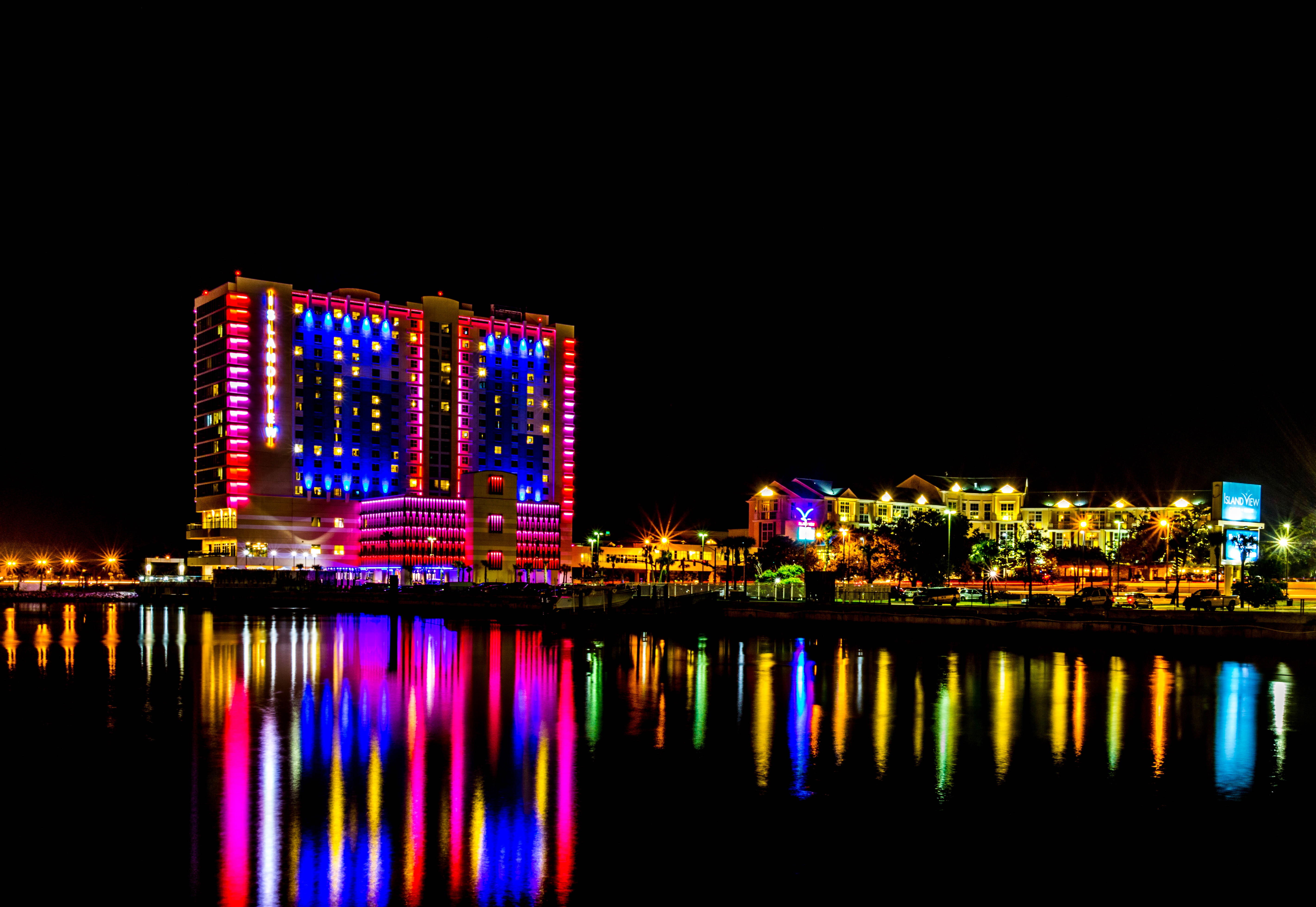 222 free spins at Golden Lion Casino