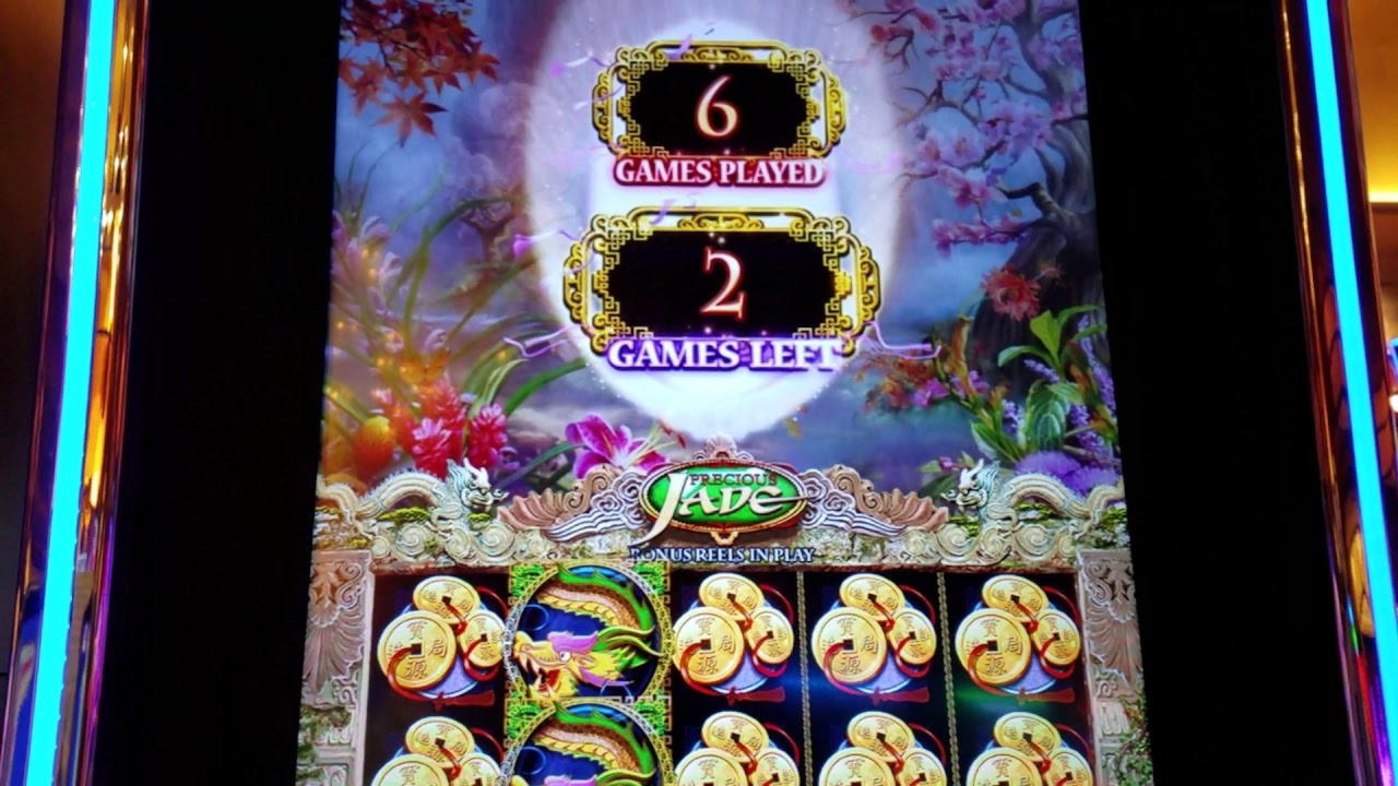 285 free spins casino at Emu Casino
