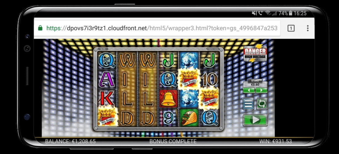 €335 Daily freeroll slot tournament at Maldives Casino 