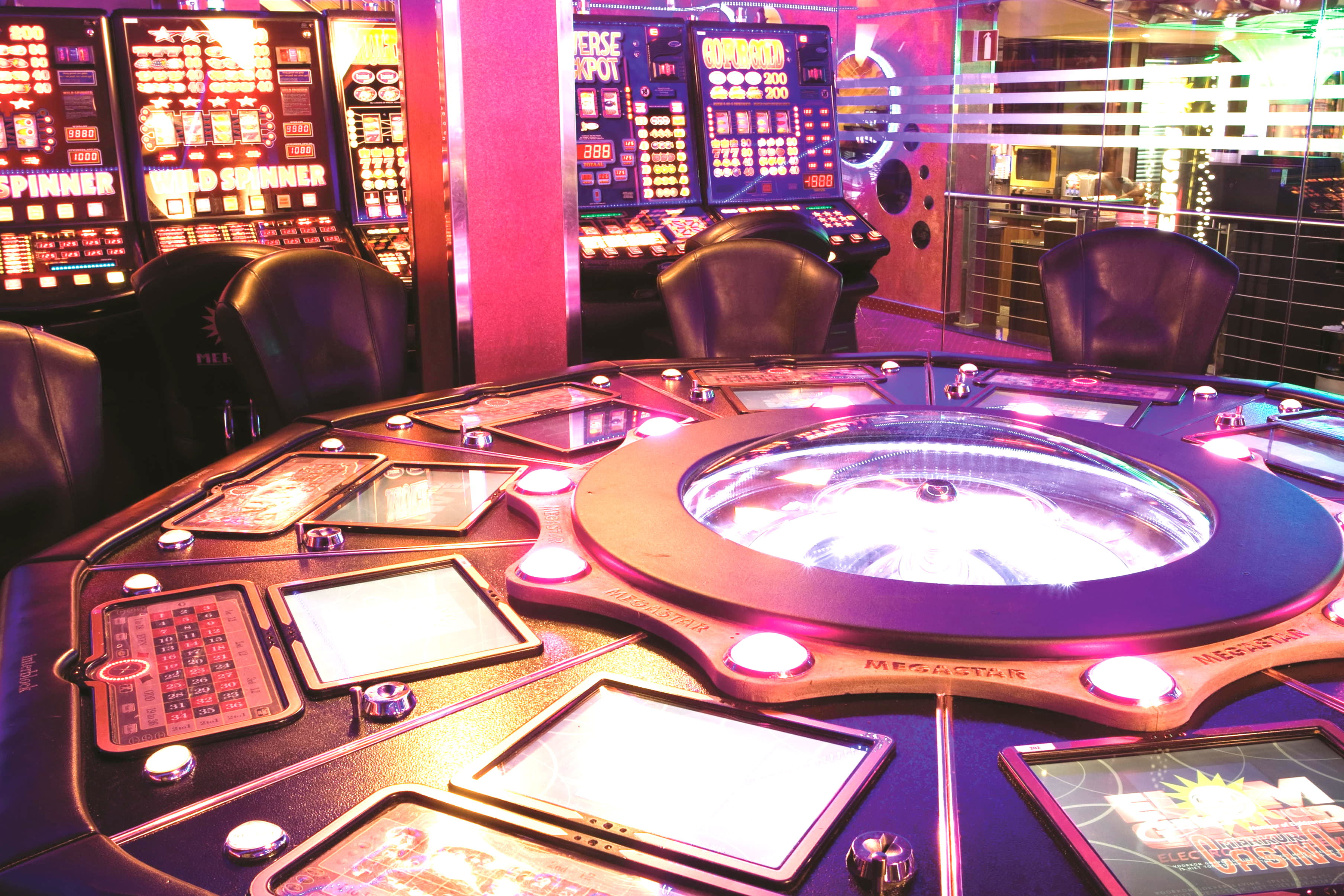 ﻿$370 free casino chip at Treasure Island Jackpots Casino (Sloto Cash Mirror)