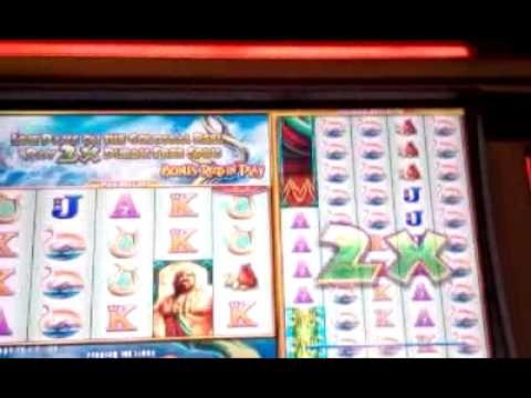 795% First Deposit Bonus at Royal Vegas Casino