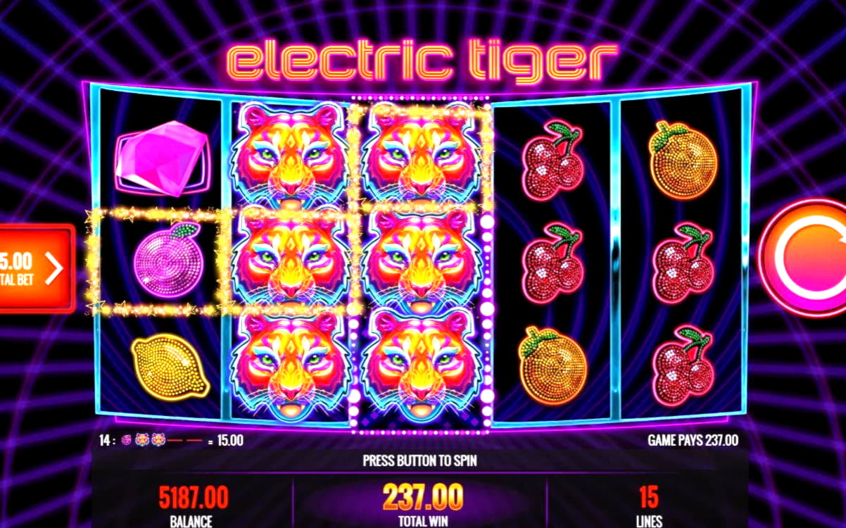 65 FREE SPINS at Slots Of Dubai Casino