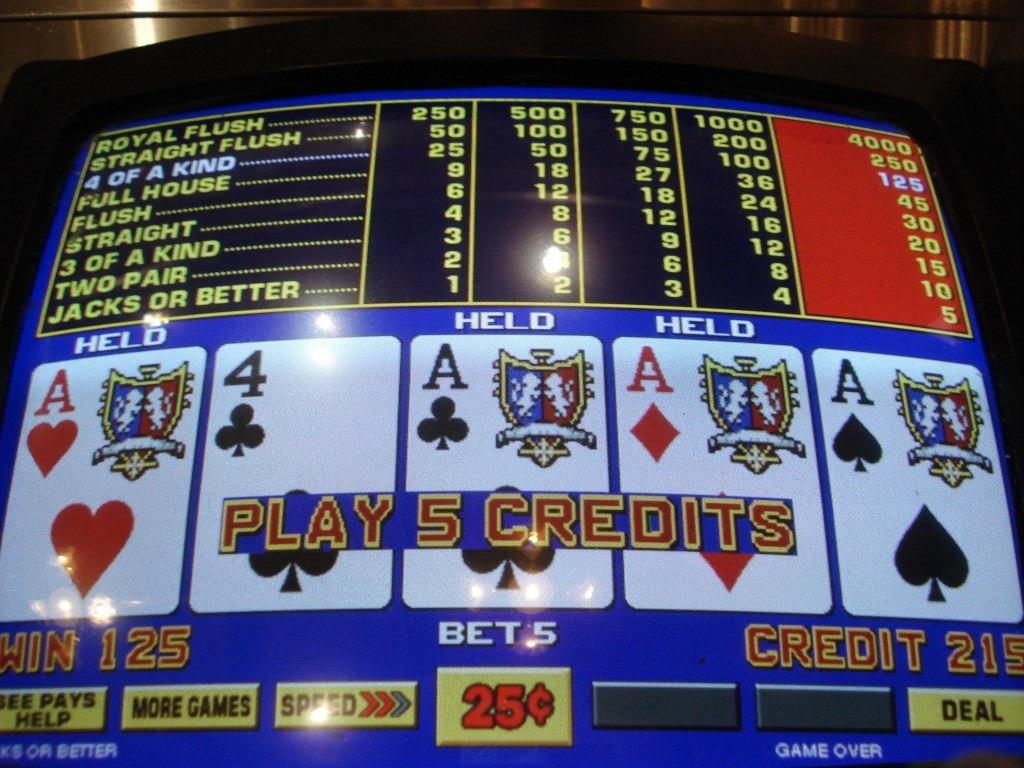 EUR 3840 no deposit bonus code at Atlant Casino 