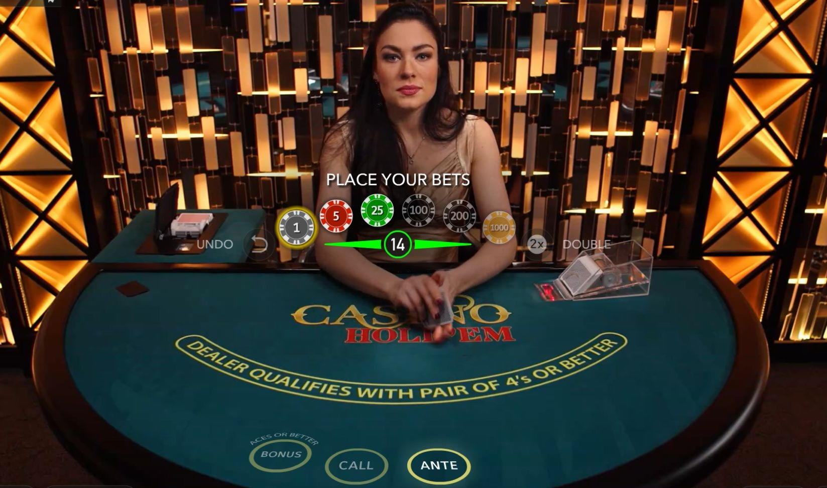 215% Deposit match bonus at Emu Casino