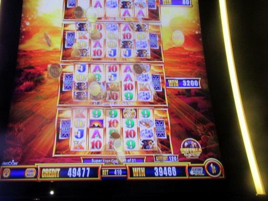 $140 FREE CHIP CASINO at Royal Vegas Casino