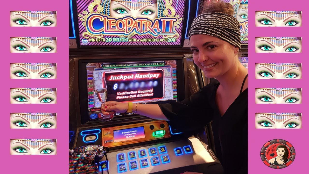 220 FREE SPINS at Rich Casino