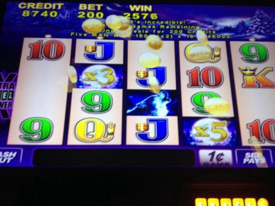 EURO 555 Daily freeroll slot tournament at CoolCat Casino