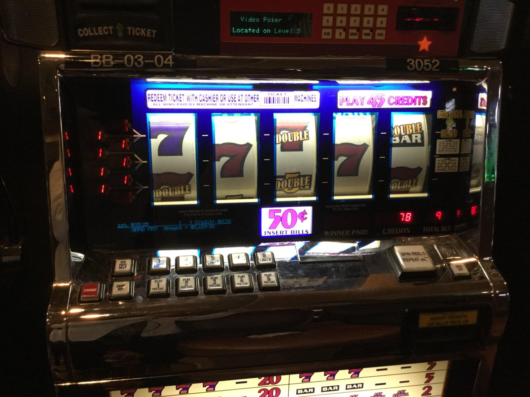 EUR 675 Free chip at Two-Up Casino