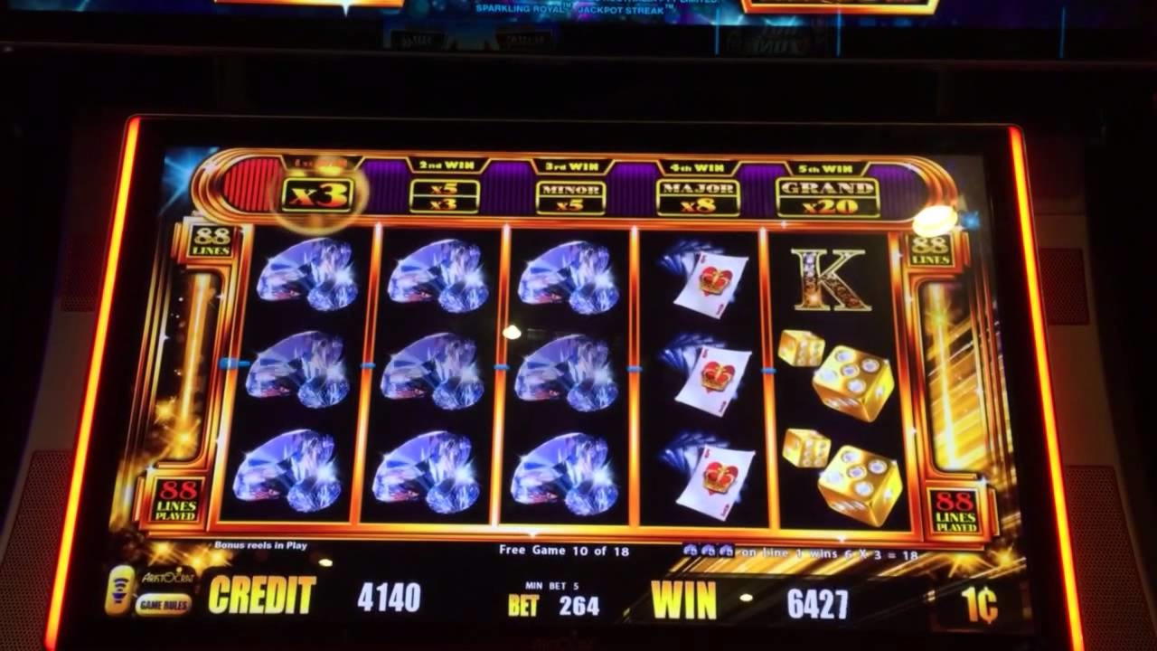 90 FREE Spins at CoolCat Casino