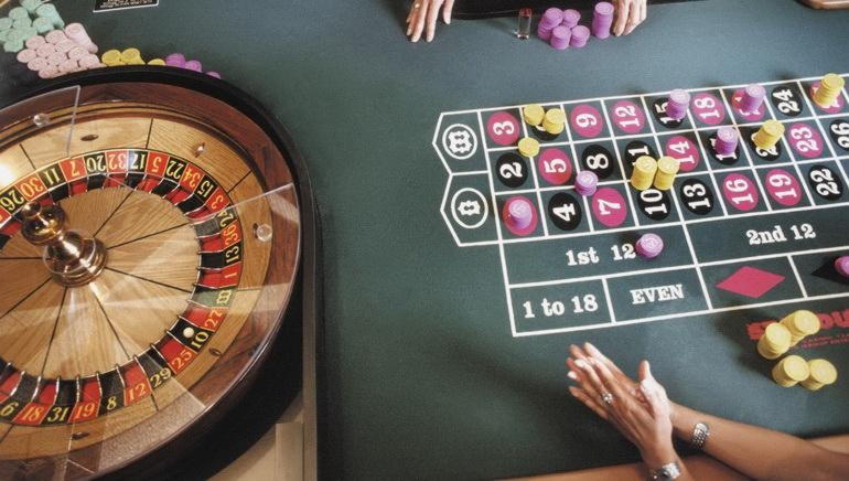 Eur 640 Casino Chip at CoolCat Casino