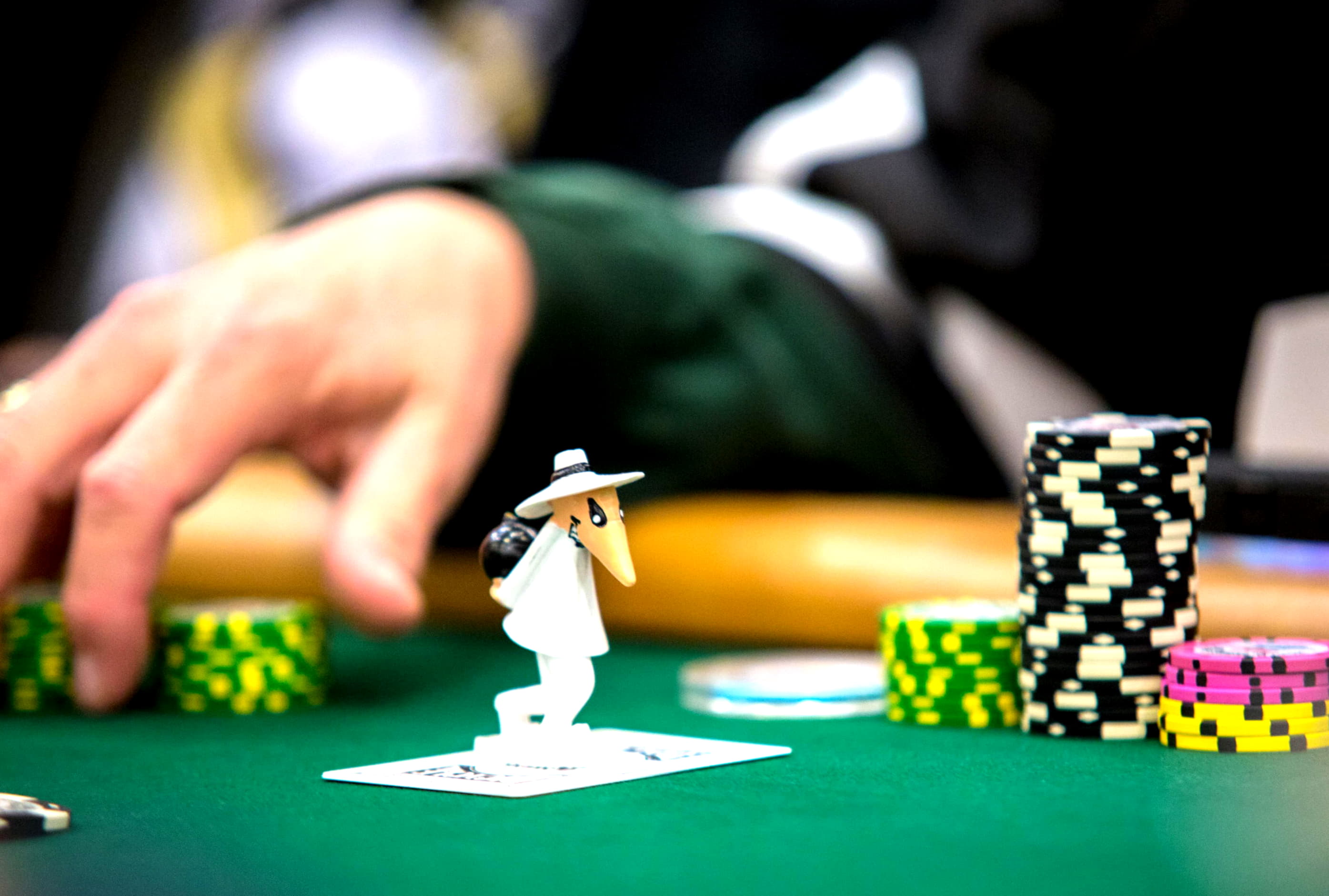 £380 Free chip at Slotscom Casino
