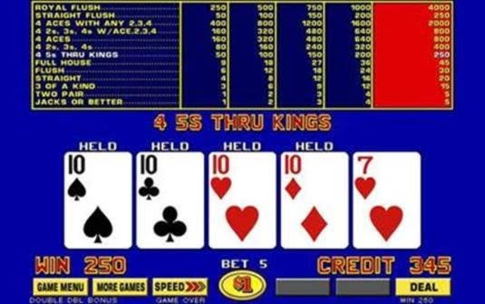 €285 Daily freeroll slot tournament at Golden Lion Casino