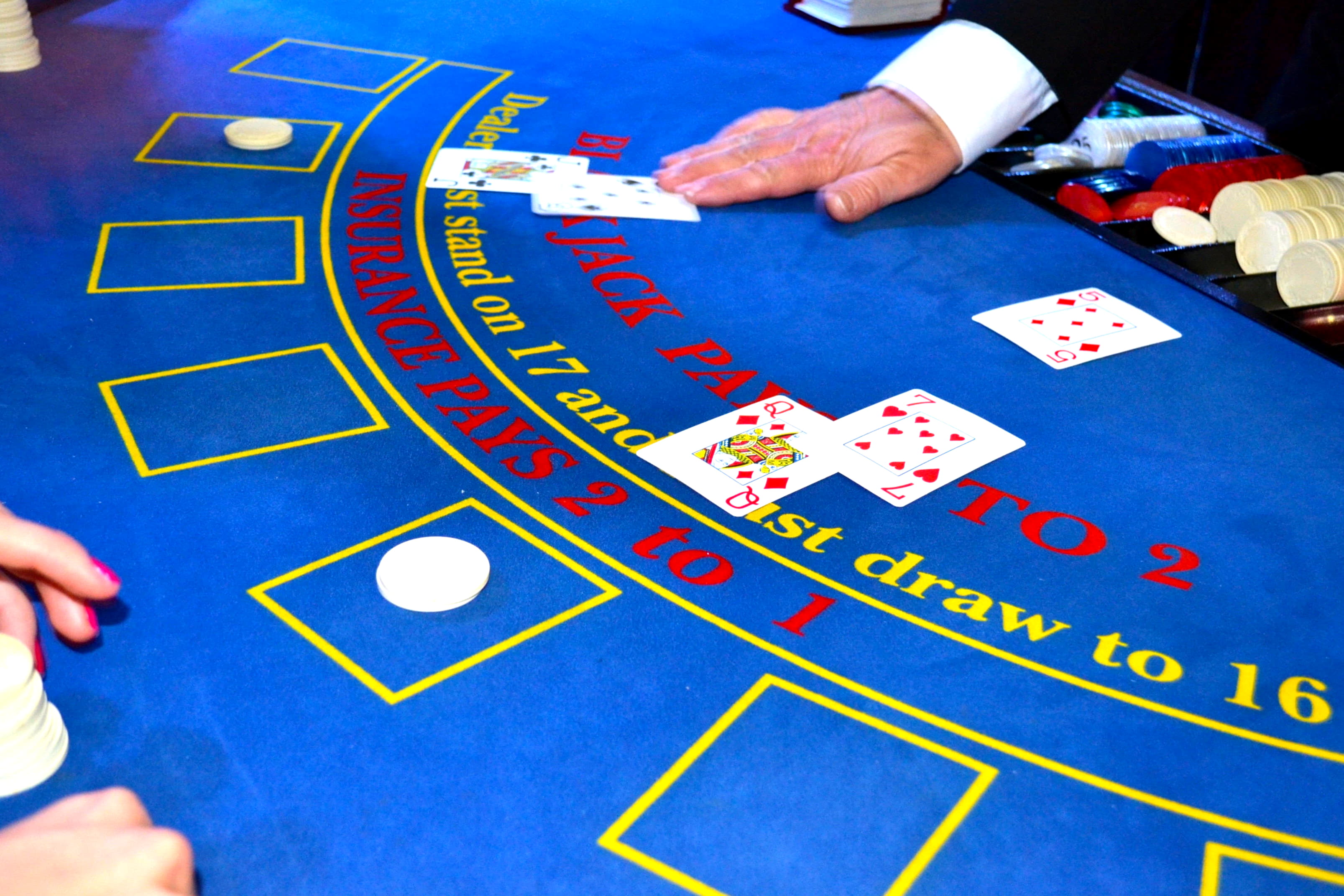 $4425 NO DEPOSIT CASINO BONUS at Golden Lion Casino