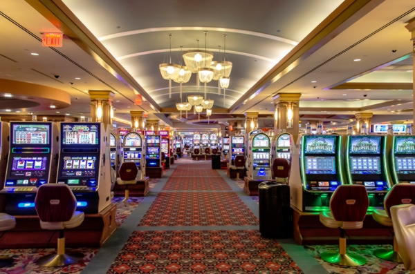 ﻿$585 Free Chip Casino at Royal Vegas Casino