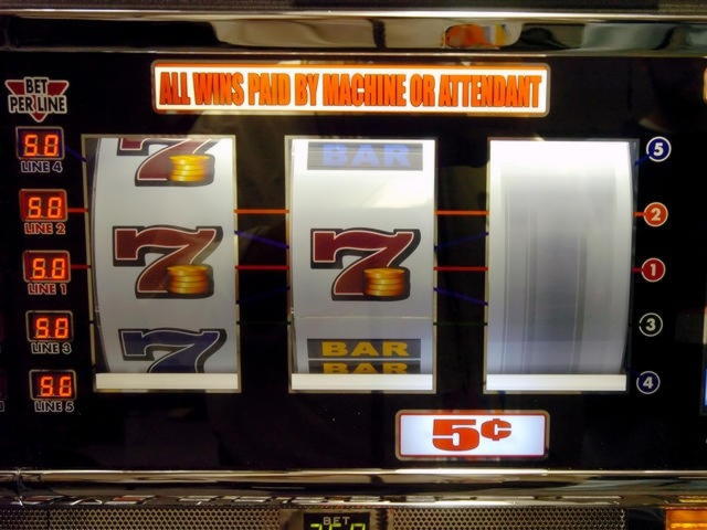 185 Free Spins at Black Diamond Casino