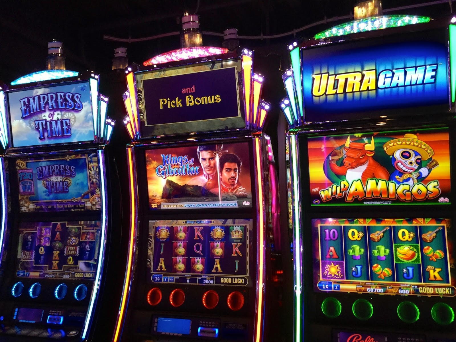 605% Casino Welcome Bonus at Emu Casino