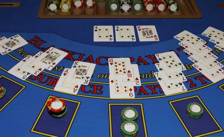€475 NO DEPOSIT CASINO BONUS at Raging Bull Casino