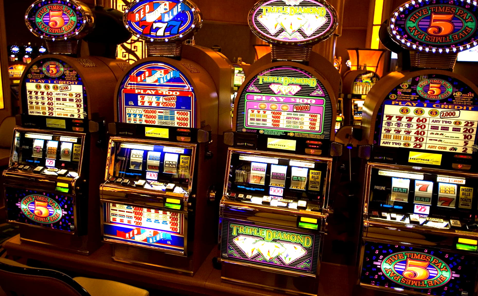 560% First Deposit Bonus at 7 Reels Casino