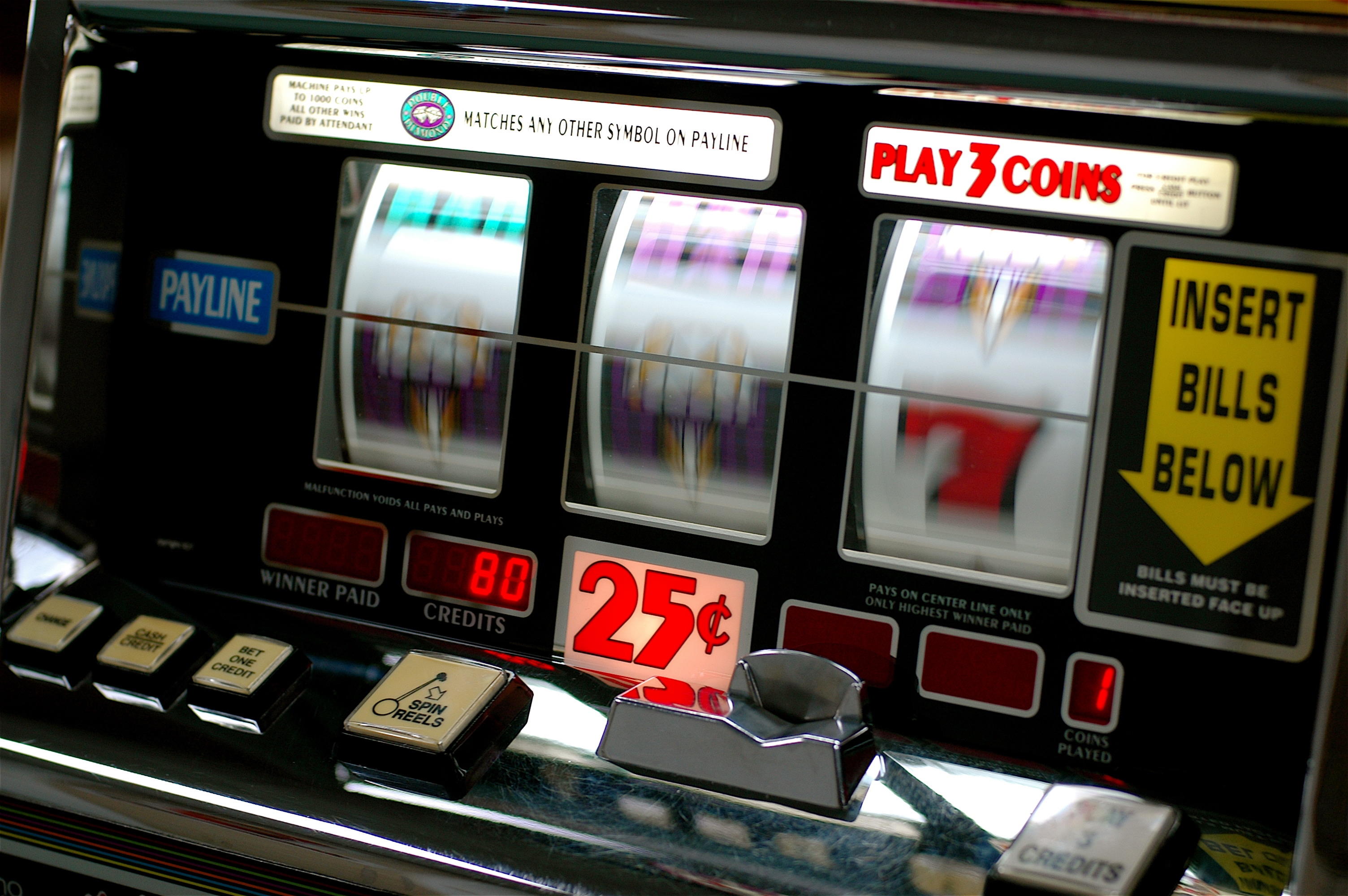 $4815 No Deposit Casino Bonus at Raging Bull Casino