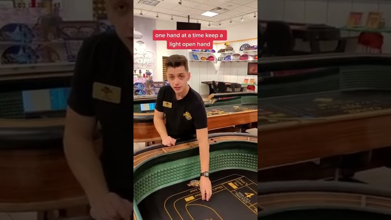 How to shoot Dice on the craps table #craps #Online Casino Australian #lasvegas