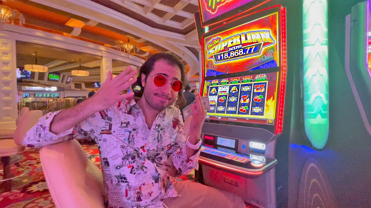 I Played Slots At The Wynn Hotel & Online Casino Australian On The Las Vegas Strip!